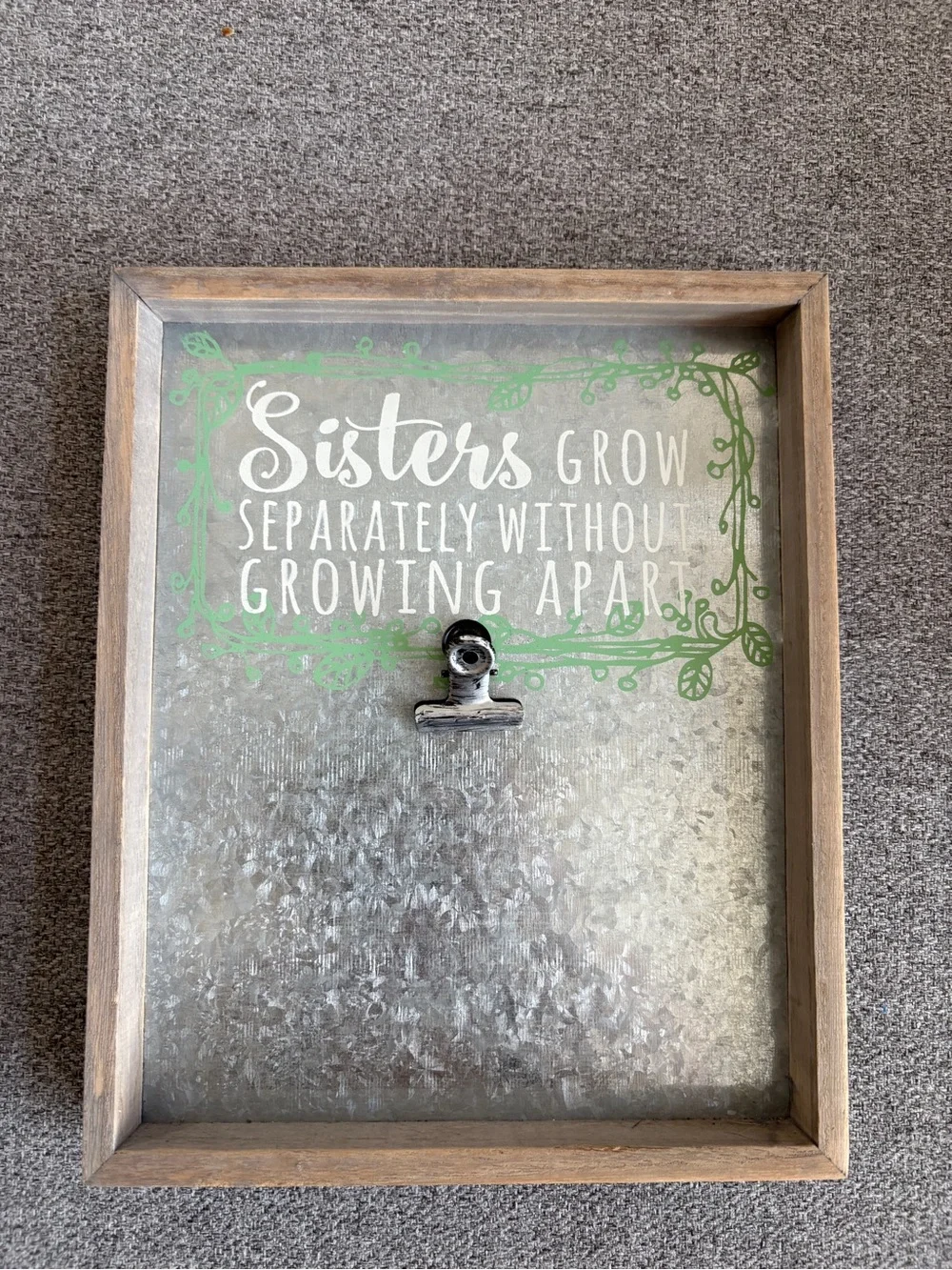 Sisters Grow Framed Clip Photo Display - Green & Wood